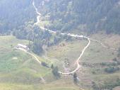 8-verso il P.sso Marogella.....vista sulle baite di Mezzeno